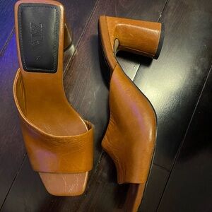 Zara Brown leather Block Heels